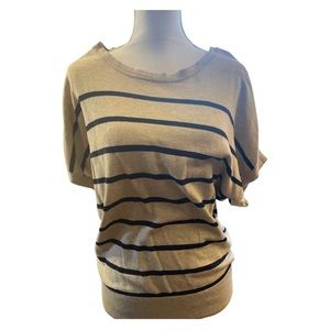 Forever 21 loose fitting shirt